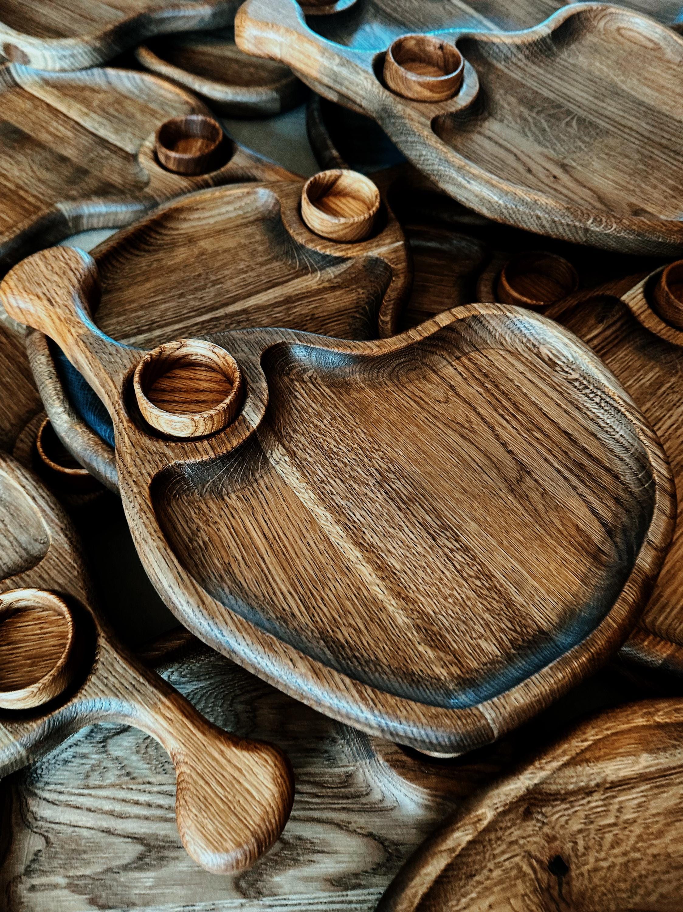 Set Of 10 Wooden Serving Boards With Sauce Section, Handcrafted Oak Appetizer Trays For Cheese, Dips Or Snacks, Rustic Kitchen Or Gift Idea